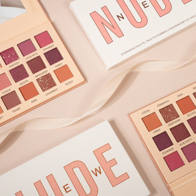 NUDE Eyeshadow Palette